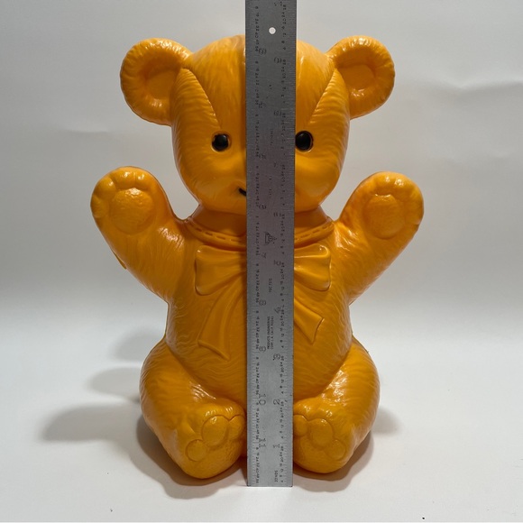 Vintage 1960s Regal Blow Mold Teddy Bear Plastic Coin Bank  Orange 10" Tall - Picture 4 of 5